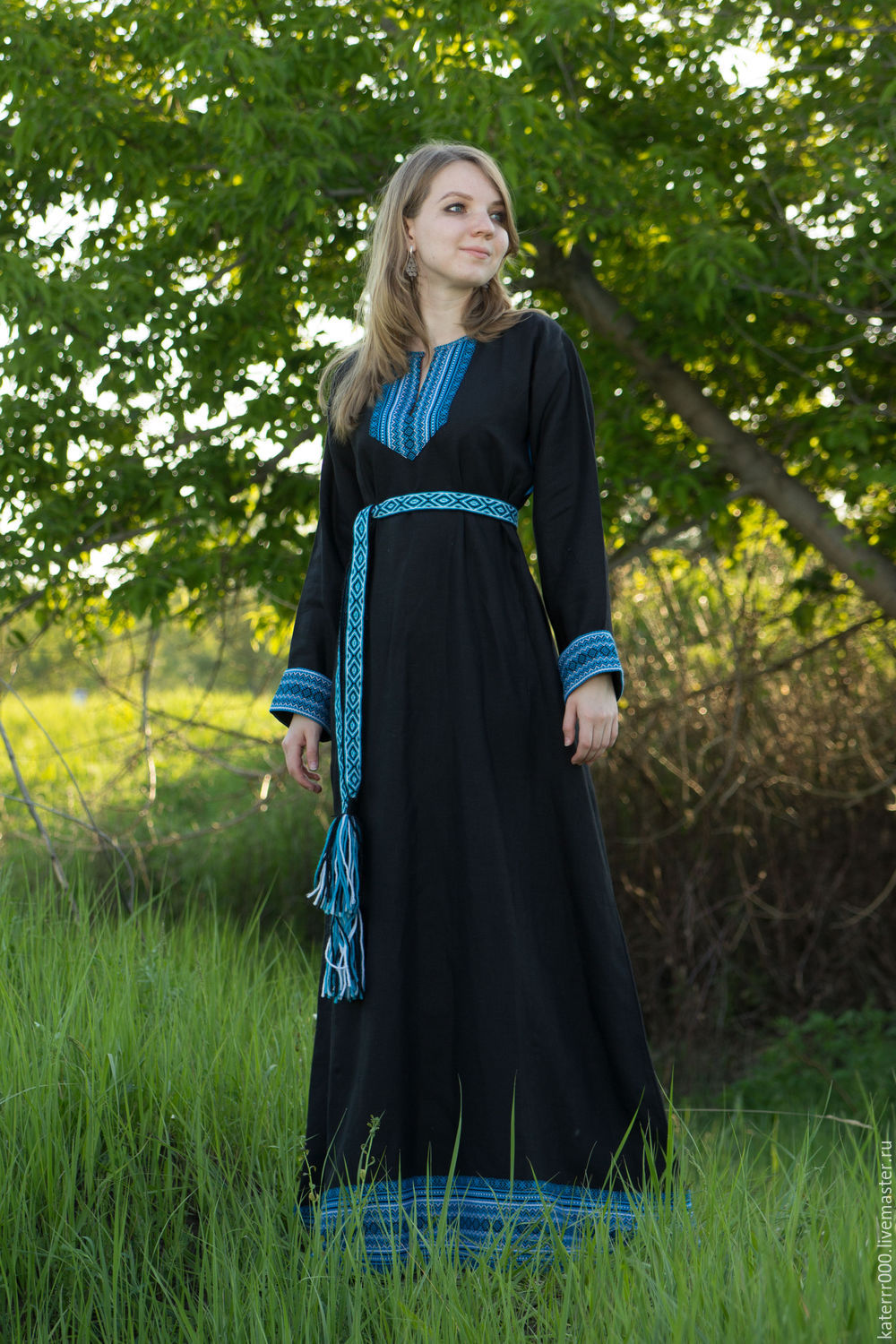 Women in Slavic costumes in Sapporo