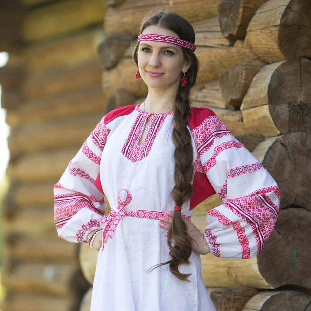 Girls in Slavic costumes in Sapporo