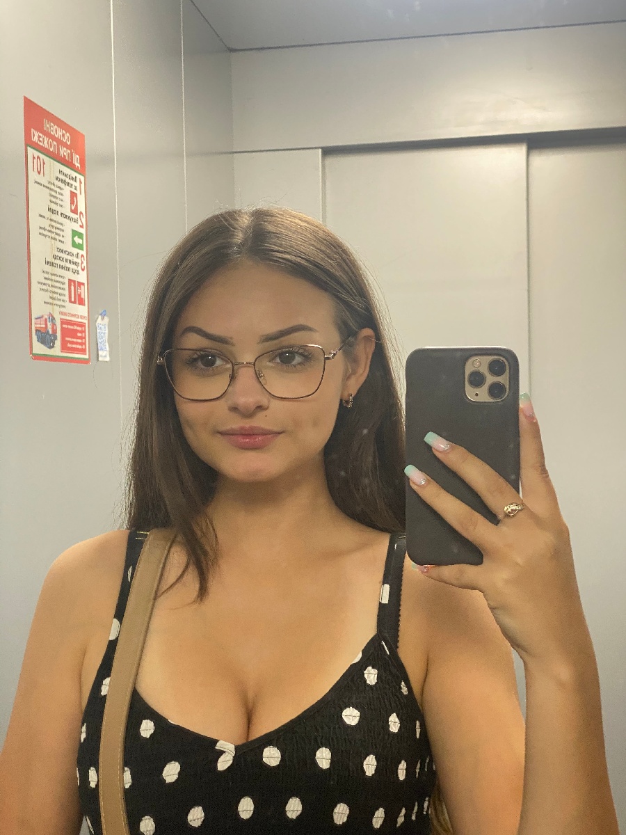 Sexy model Stacy in Sapporo